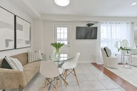 61 Milloy Place Aurora ON L4G 7L2