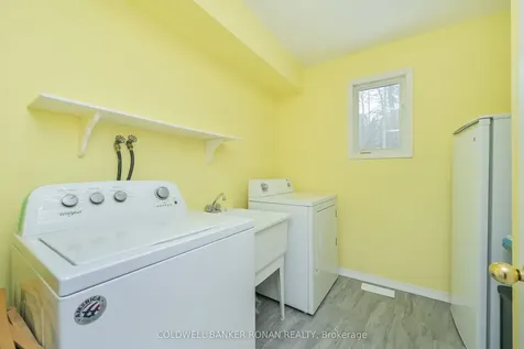 2 Trillium Trail Adjala-tosorontio ON L0M 1J0