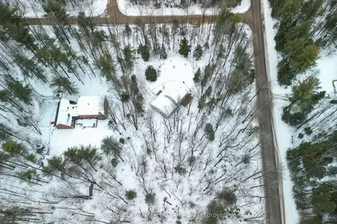 2 Trillium Trail Adjala-tosorontio ON L0M 1J0