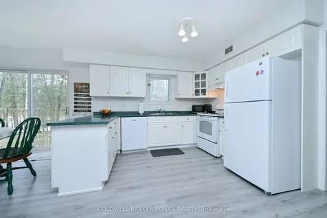 2 Trillium Trail Adjala-tosorontio ON L0M 1J0