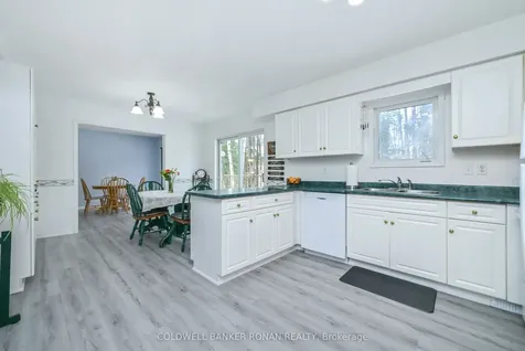 2 Trillium Trail Adjala-tosorontio ON L0M 1J0