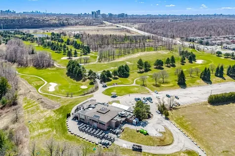 100 Westwood Lane Richmond Hill ON L4C 6Y3