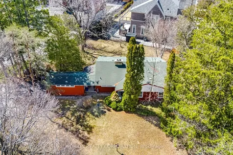 100 Westwood Lane Richmond Hill ON L4C 6Y3