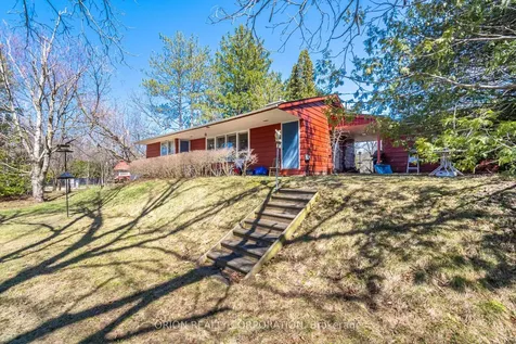 100 Westwood Lane Richmond Hill ON L4C 6Y3