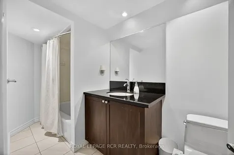 87 George Street Aurora ON L4G 2S3