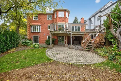 87 George Street Aurora ON L4G 2S3