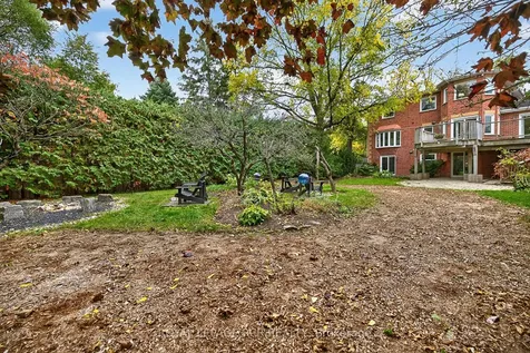 87 George Street Aurora ON L4G 2S3