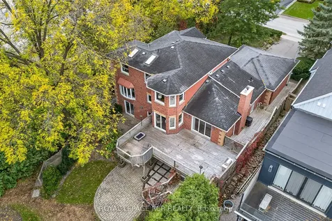 87 George Street Aurora ON L4G 2S3