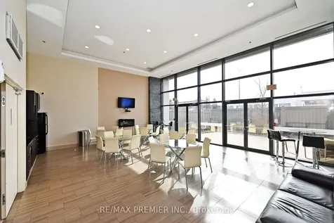 12 Woodstream Boulevard Vaughan ON L4L 8C3