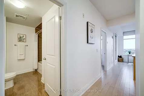 12 Woodstream Boulevard Vaughan ON L4L 8C3