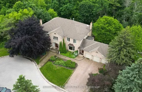 12 Moodie Drive Richmond Hill ON L4C 8C9