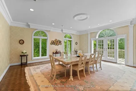 12 Moodie Drive Richmond Hill ON L4C 8C9