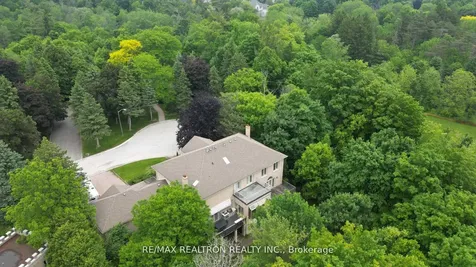 12 Moodie Drive Richmond Hill ON L4C 8C9