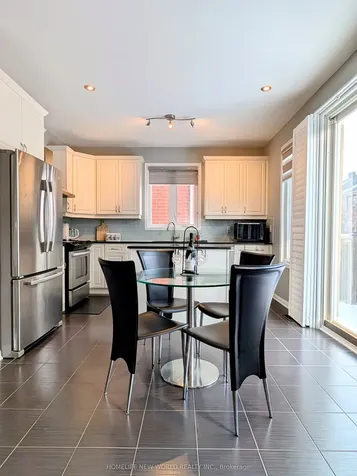 105 James Parrott Avenue Markham ON L6E 2B3