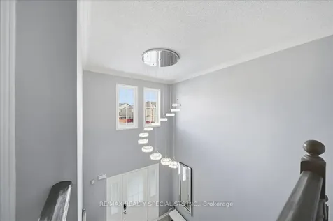 139 Webb Street Bradford West Gwillimbury ON L3Z 0R1