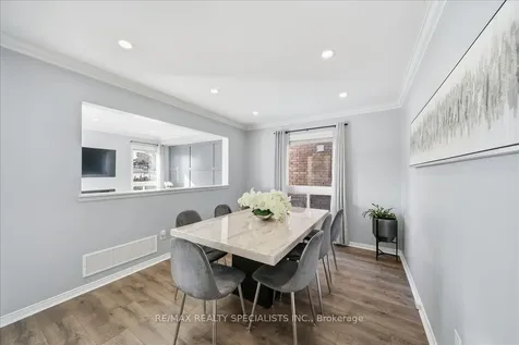 139 Webb Street Bradford West Gwillimbury ON L3Z 0R1