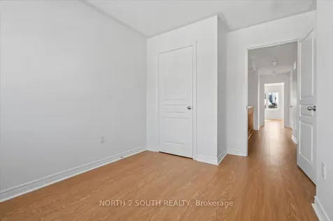 17 Gower Drive Aurora ON L4G 0V9