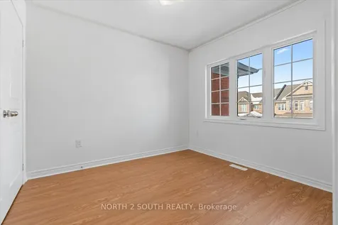 17 Gower Drive Aurora ON L4G 0V9