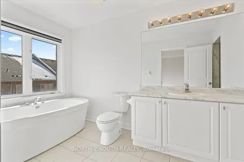 17 Gower Drive Aurora ON L4G 0V9