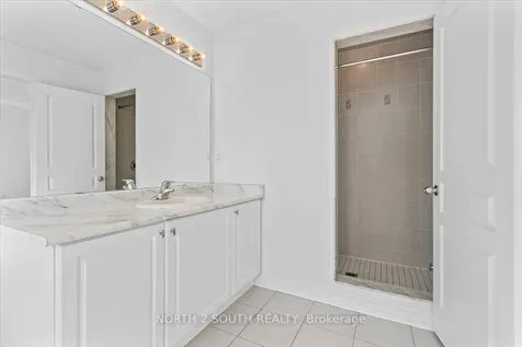 17 Gower Drive Aurora ON L4G 0V9