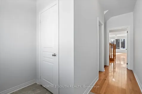 17 Gower Drive Aurora ON L4G 0V9