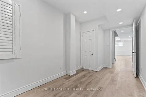 17 Gower Drive Aurora ON L4G 0V9