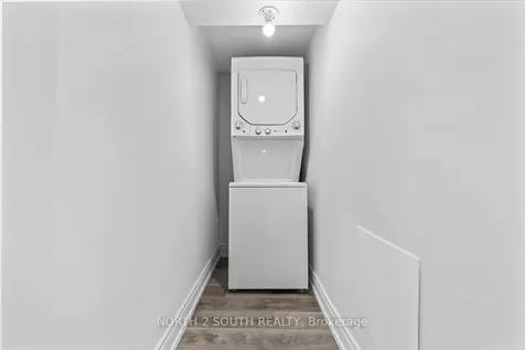 17 Gower Drive Aurora ON L4G 0V9