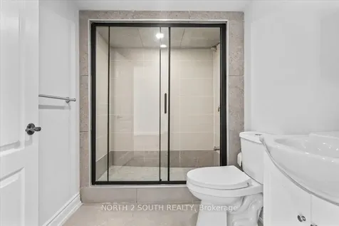 17 Gower Drive Aurora ON L4G 0V9