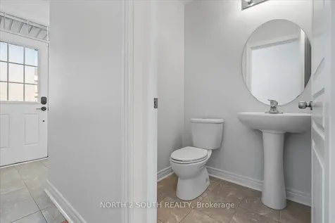 17 Gower Drive Aurora ON L4G 0V9