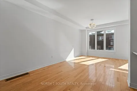 17 Gower Drive Aurora ON L4G 0V9