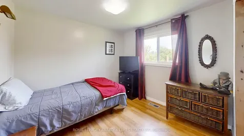31410 Lake Ridge Road Georgina ON L0E 1N0