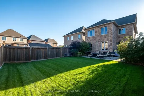 90 Martin Trail New Tecumseth ON L0G 1W0