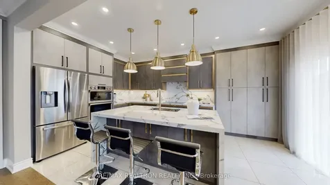 94 Mac Campbell Way Bradford West Gwillimbury ON L3Z 4M6