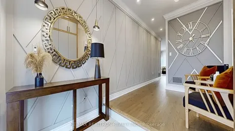 94 Mac Campbell Way Bradford West Gwillimbury ON L3Z 4M6