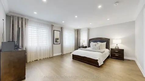 94 Mac Campbell Way Bradford West Gwillimbury ON L3Z 4M6