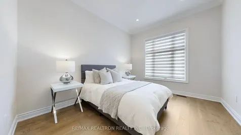 94 Mac Campbell Way Bradford West Gwillimbury ON L3Z 4M6