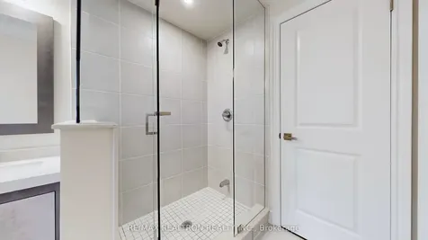 94 Mac Campbell Way Bradford West Gwillimbury ON L3Z 4M6