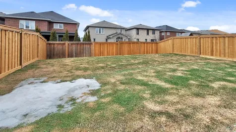 94 Mac Campbell Way Bradford West Gwillimbury ON L3Z 4M6