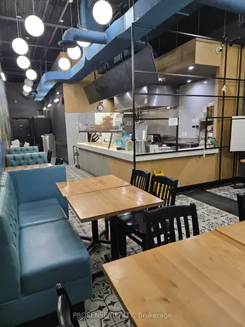 1470 Centre Street Vaughan ON L4J 3N1