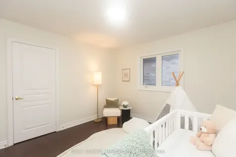 31 Bernbridge Road E Markham ON L6B 0S3