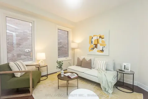 31 Bernbridge Road E Markham ON L6B 0S3