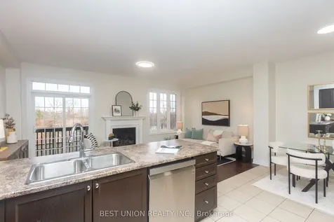 31 Bernbridge Road E Markham ON L6B 0S3