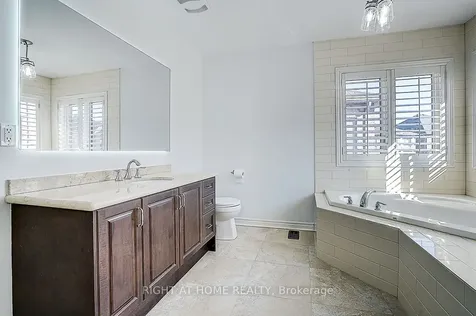 1209 Mctavish Drive Newmarket ON L3X 0A9