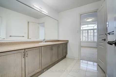 1209 Mctavish Drive Newmarket ON L3X 0A9