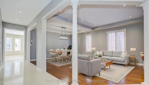 1209 Mctavish Drive Newmarket ON L3X 0A9