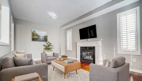 1209 Mctavish Drive Newmarket ON L3X 0A9
