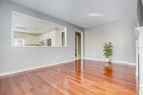 1209 Mctavish Drive Newmarket ON L3X 0A9
