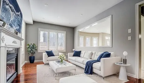 1209 Mctavish Drive Newmarket ON L3X 0A9