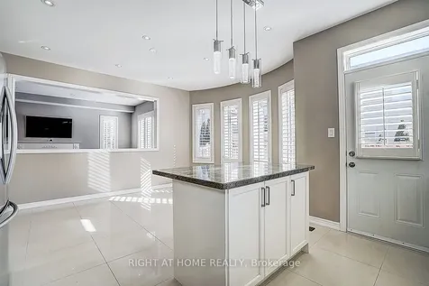 1209 Mctavish Drive Newmarket ON L3X 0A9