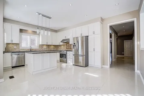 1209 Mctavish Drive Newmarket ON L3X 0A9
